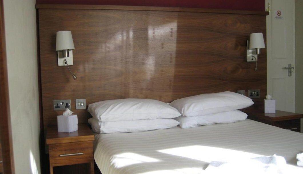 Wheatlands Lodge Hotel Йорк Экстерьер фото