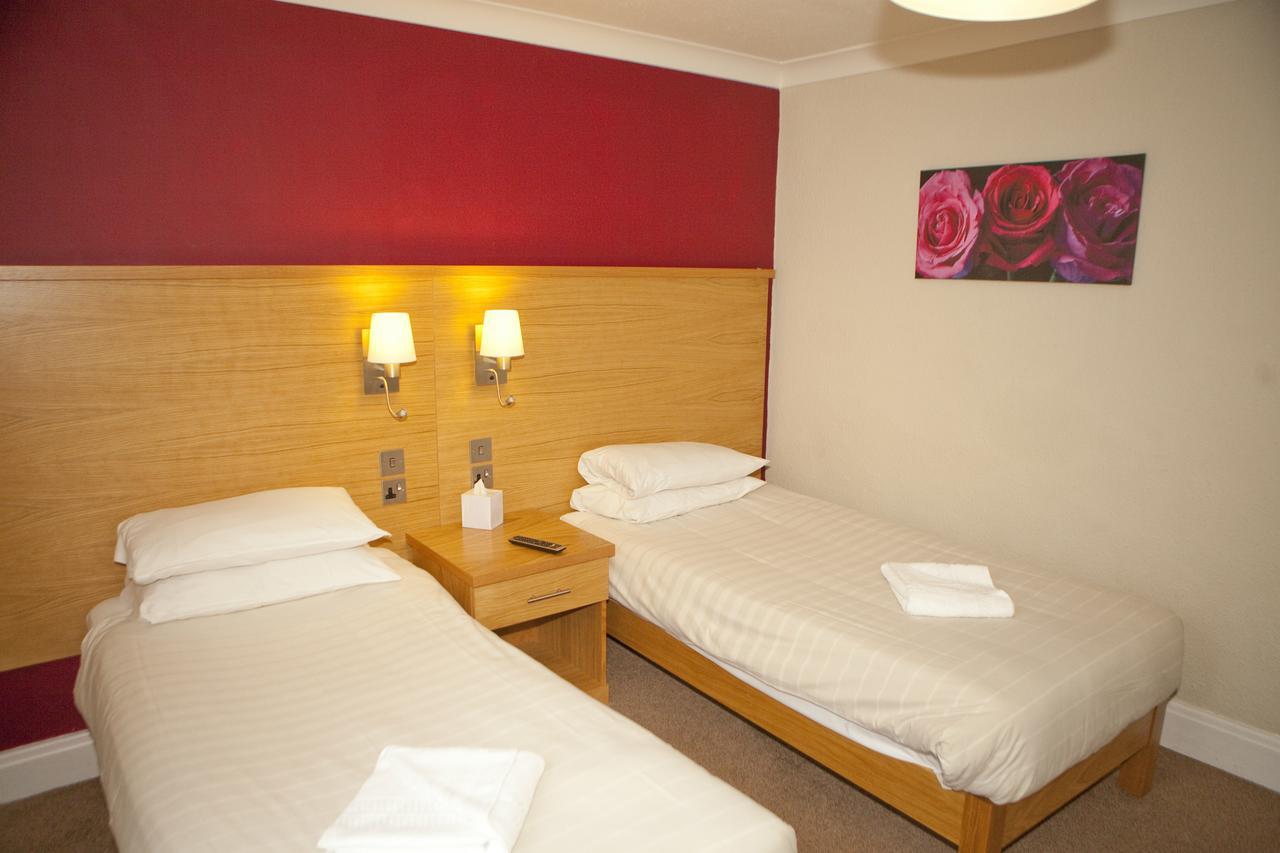 Wheatlands Lodge Hotel Йорк Экстерьер фото
